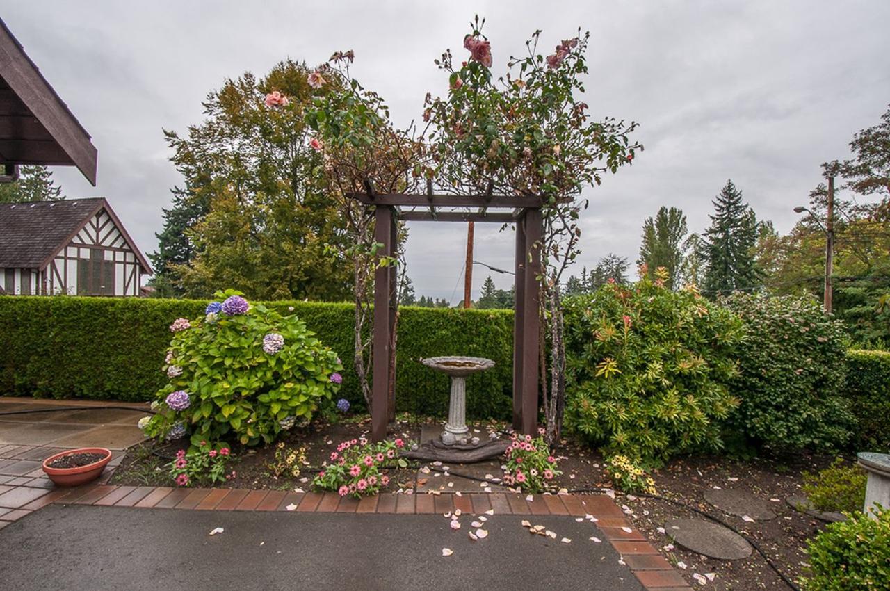 Laurel'S Cottage By Elevate Rooms Qualicum Beach Exterior photo